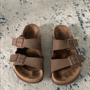 Birkenstock Arizona’s size 36